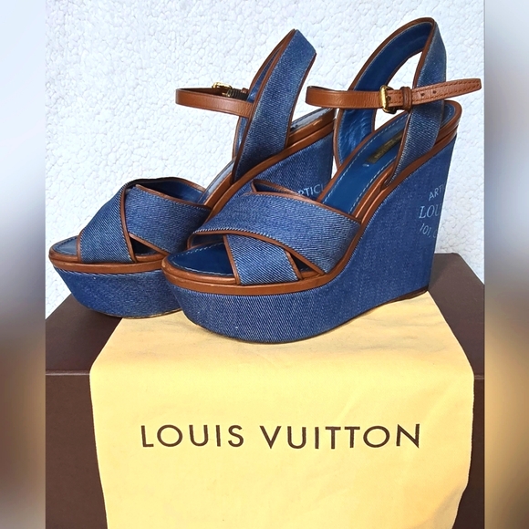 Louis Vuitton Blue Denim Wedge Platform Sandals size 37.5 - Picture 12 of 16